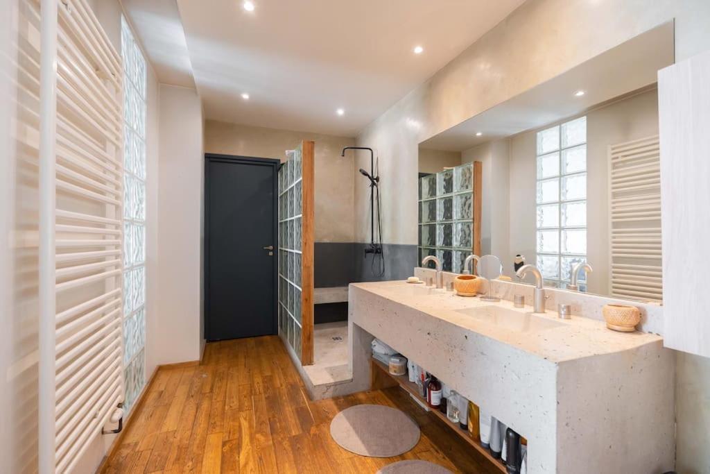 Le Loft Du Vieux-port - St Victor Apartment Marseille