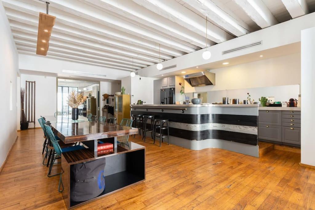 Le Loft Du Vieux-port - St Victor Apartment *